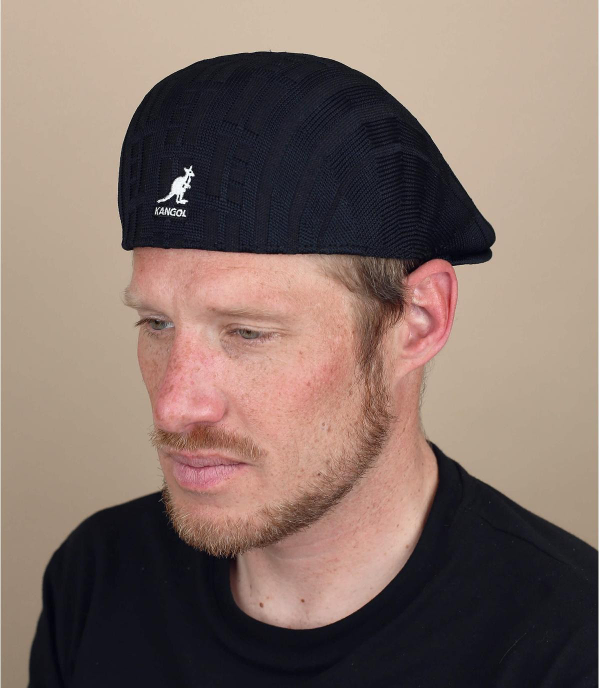 Flatcap Kangol schwarz Motiv S.O.S 507 black